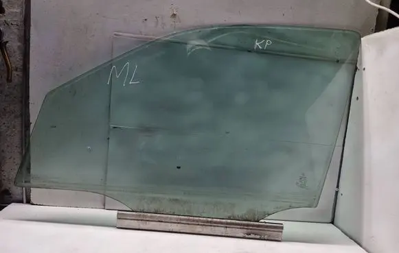 Mercedes-Benz ML W163 Front door window glass four-door A1637200318 43R008010 A006451
