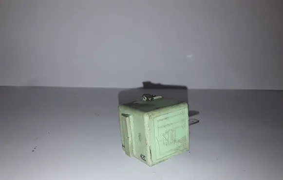 BMW 5 E60 E61 Other relay 61368373700 8373700