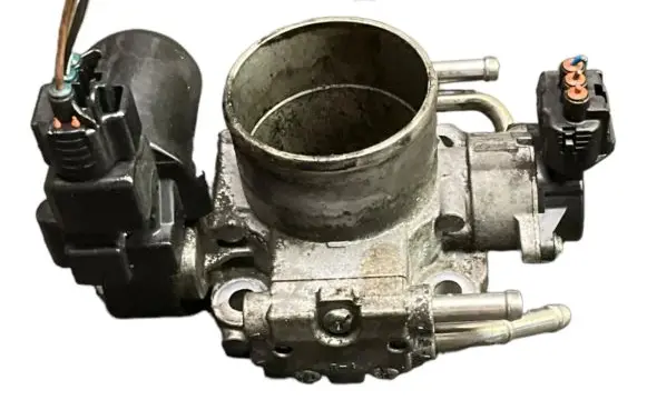 Toyota RAV 4 (XA30) Throttle valve 1923002010