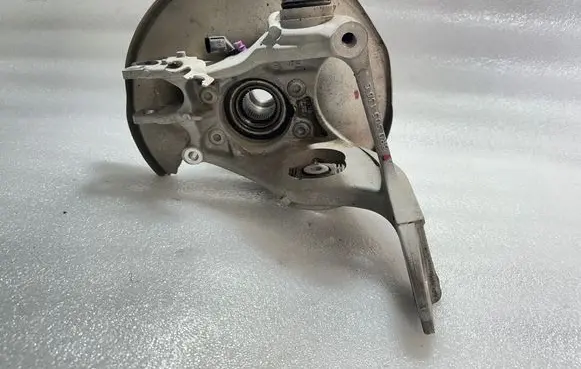 Audi A7 S7 4G Rear wheel hub 8R0505432F 8R0505436C 4G0611846G