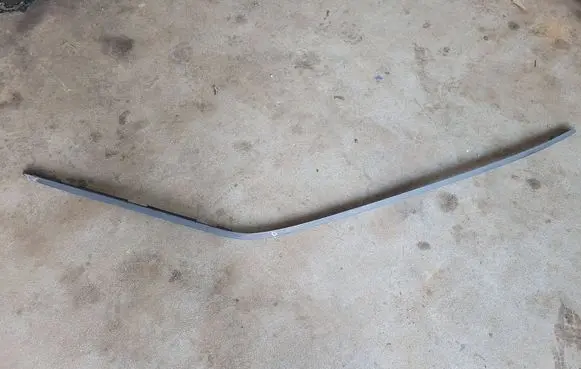 Roof trim bar molding cover