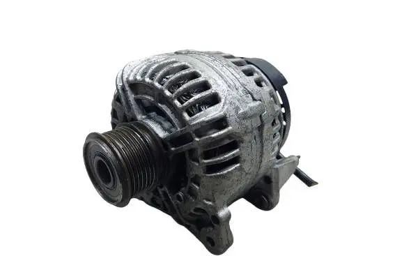 Volkswagen PASSAT B6 Generator/alternator 0124525091 06F903223F