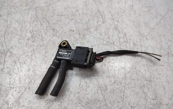 Mercedes-Benz R W251 Exhaust gas pressure sensor 0281006278