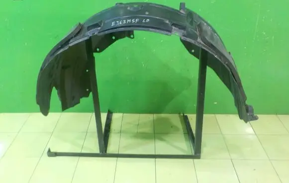 Nissan Qashqai+2 Front arch PRZOD LEWE