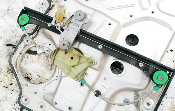 Sliding door window regulator with motor