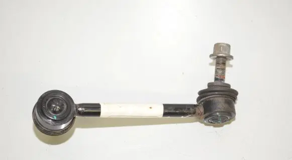 Tesla Model 3 Rear anti-roll bar/stabilizer link 104449600E 1044496