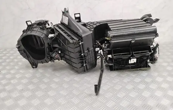 Porsche Cayenne (92A) Interior heater climate box assembly 7P5820005F