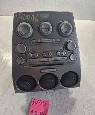 Mazda 6 Radio/CD/DVD/GPS head unit GJ6G66DSXG02