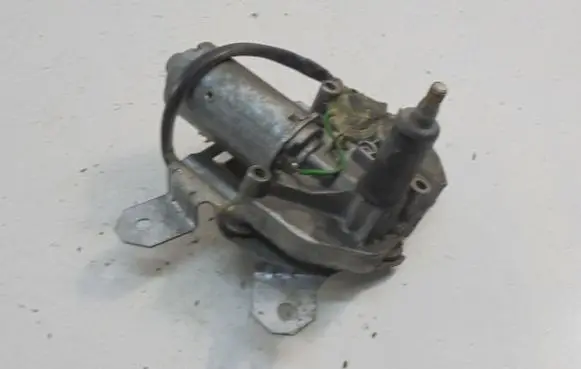 Ford Maverick Rear window wiper motor 