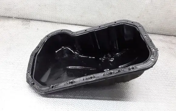 Volkswagen PASSAT B5 Oil sump 