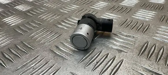 Jaguar XF Parking PDC sensor 6877562