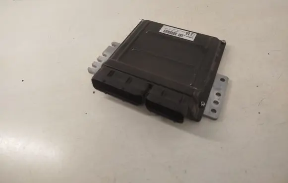Nissan Murano Z50 Engine control unit/module MEC63730