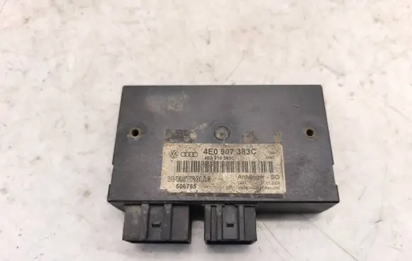 Audi A8 S8 D3 4E Tow bar trailer control unit/module 4E0907383C 506765