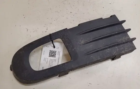 Jaguar XF Front fog light trim/grill 30655885