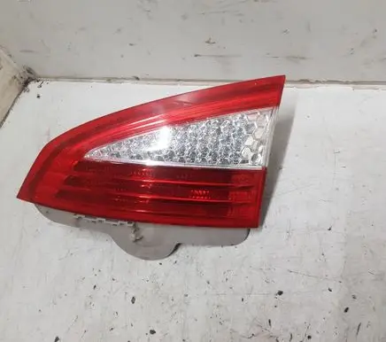 Ford Mondeo MK IV Tailgate rear/tail lights 7S7113A602B
