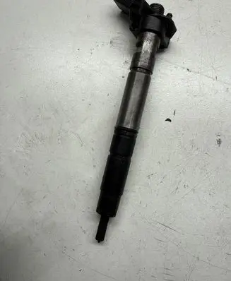 Audi A6 S6 C7 4G Fuel injector 059130277CD