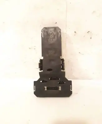 Volkswagen PASSAT B5 Tail light bulb cover holder 3B9945257 393361