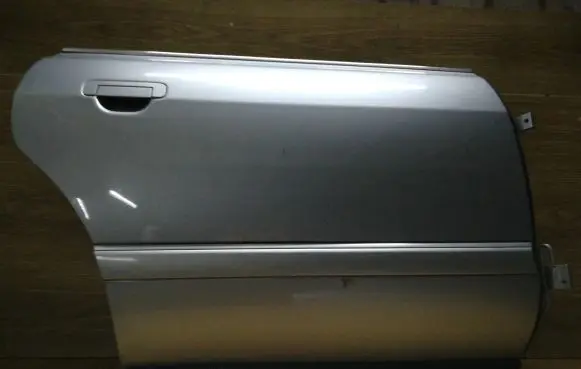 Audi A8 S8 D2 4D Rear door