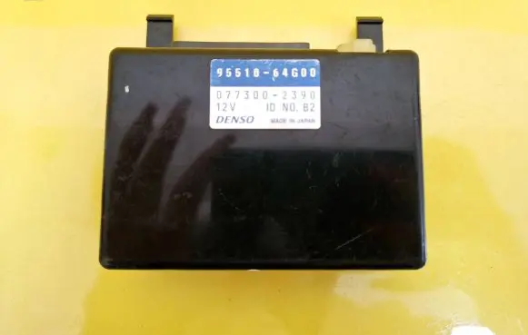 Suzuki Jimny Air conditioner control unit module 9551064G00 0773002390