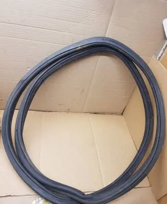 Audi A3 S3 A3 Sportback 8P Trunk rubber seal (body) 8P4827705