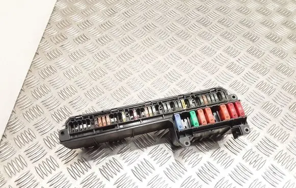 BMW 5 E60 E61 Fuse module 6114695733002