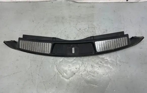Opel Insignia A Trunk/boot sill cover protection 13278408