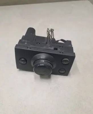 Light switch