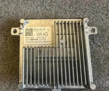 Volkswagen Touran III LED ballast control module 992941591DE