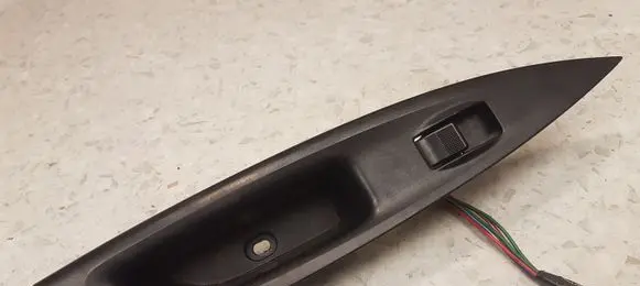 Mazda 6 Electric window control switch GJ6A685LI
