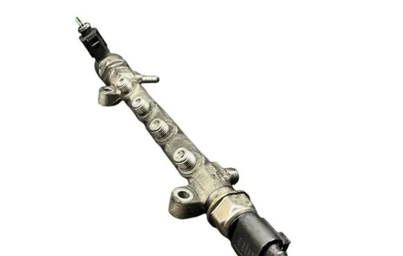 Skoda Octavia Mk3 (5E) Fuel main line pipe 057130764AB 0281006075