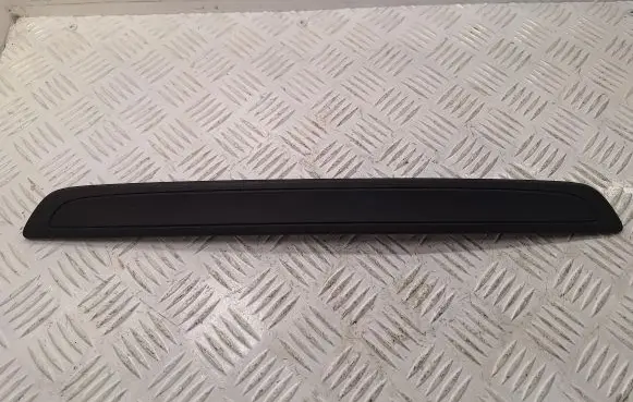 Toyota Auris 150 Front sill trim cover 6791102070