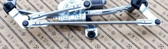 Volkswagen ID.3 Front wiper linkage and motor 11C955023A