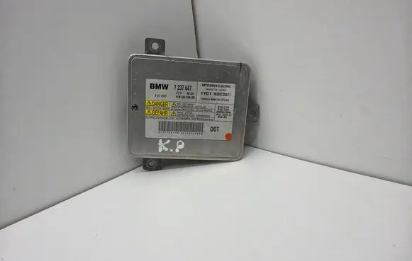 BMW 5 F10 F11 Headlight ballast module Xenon 7237647 W003T20071