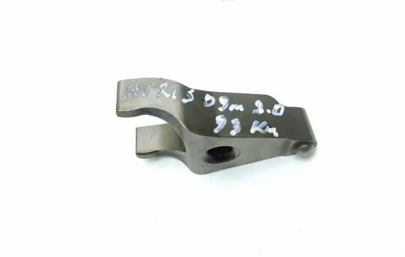 Toyota Auris 150 Fuel Injector clamp holder