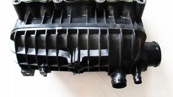 Ford Ecosport Intake manifold 1047092S01