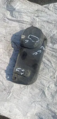Volkswagen Transporter - Caravelle T4 Timing belt guard (cover) 046130133a
