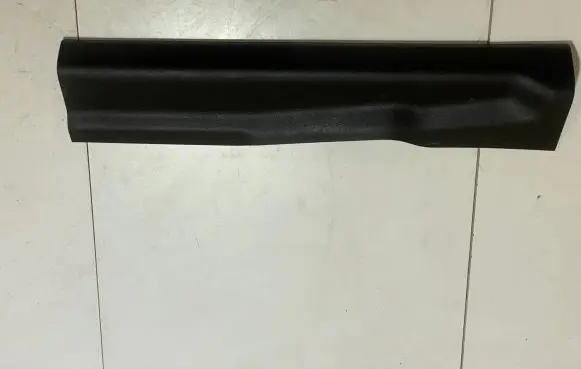 Ford Mustang VI Front sill trim cover FR3B6313201AFW
