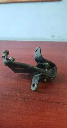 Mercedes-Benz Vito Viano W639 Sliding door upper roller guide/hinge 6397601147