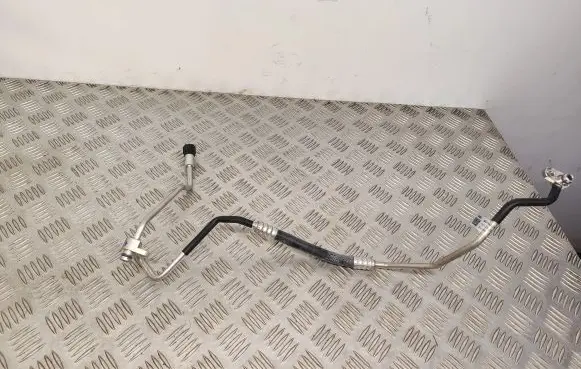 Air conditioning (A/C) pipe/hose