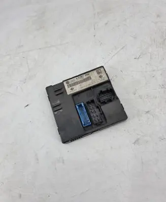 Audi Q7 4L Comfort/convenience module 4L0910289D 5DK00876282 4L0907289A