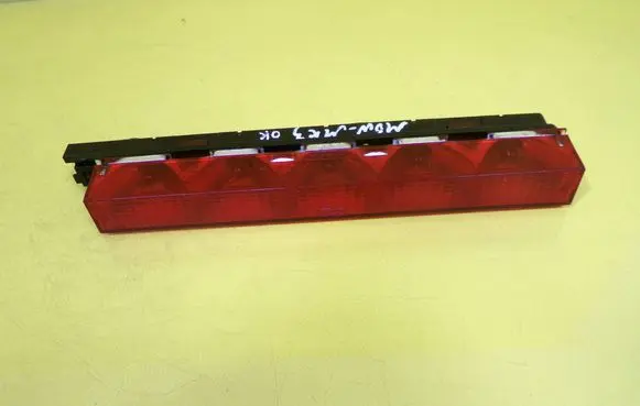 Ford Mondeo Mk III Third/center stoplight 1S7113A613AC