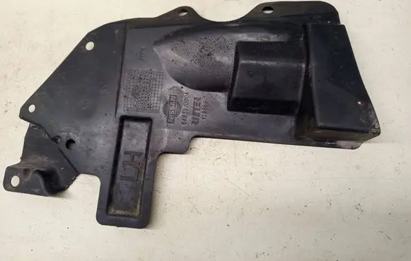 Nissan Qashqai+2 Front underbody cover/under tray 64839JD00A 128869