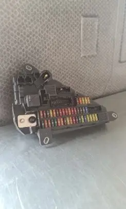 BMW 5 E60 E61 Fuse box set 690691601 6906619