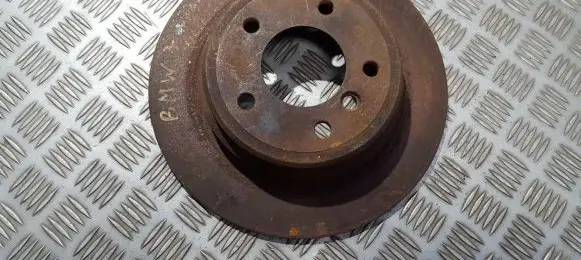 BMW 5 E39 Rear brake disc