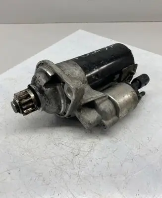 Audi A1 Starter motor 02Z911024H