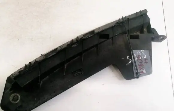 Volvo S80 Front bumper mounting bracket 30796387