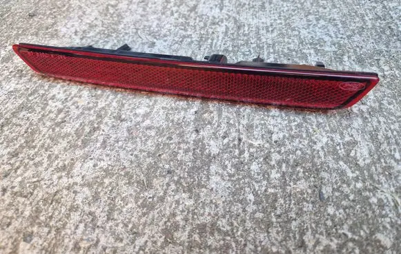 Ford Explorer VI Rear Tail Bumper Turn Signal LB5B15K273A LB5B13B415A