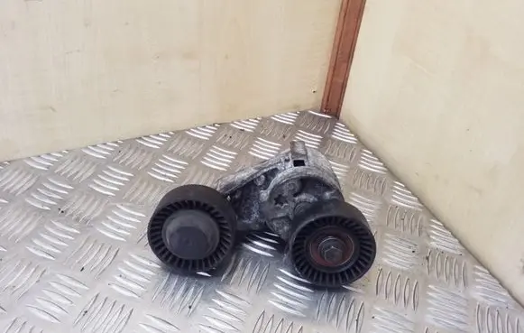 Volvo S80 Generator/alternator belt tensioner 