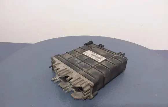 Volkswagen PASSAT B4 Engine control unit/module ECU 028906021DD