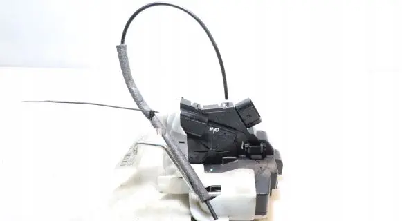 Hyundai i20 (GB IB) Front door lock